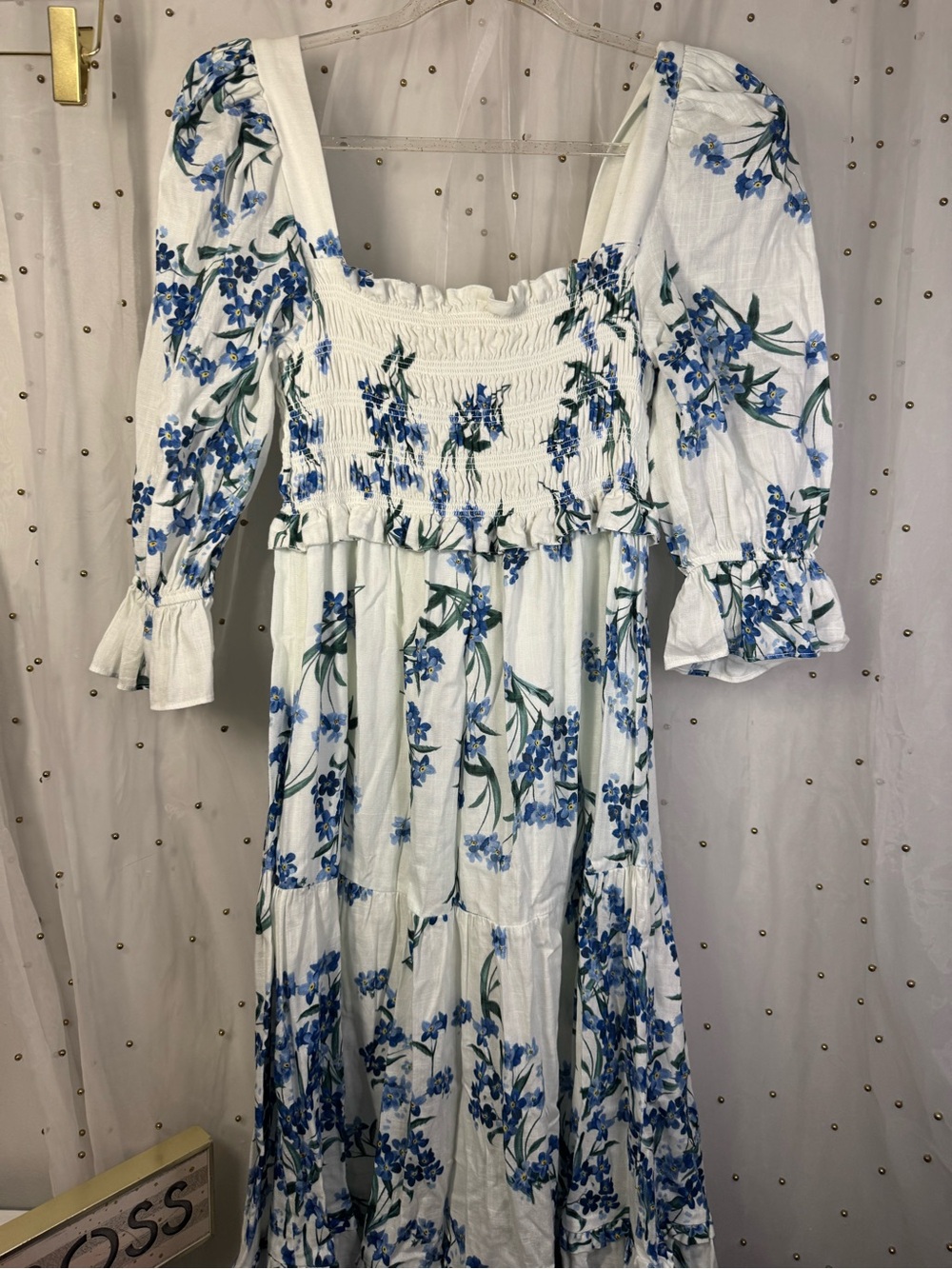 Especia NWOT Blue Floral Maxi Dress with Smocked Bodice - Picture 4 of 7